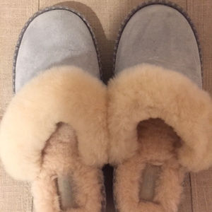 New UGG Aira Slippers